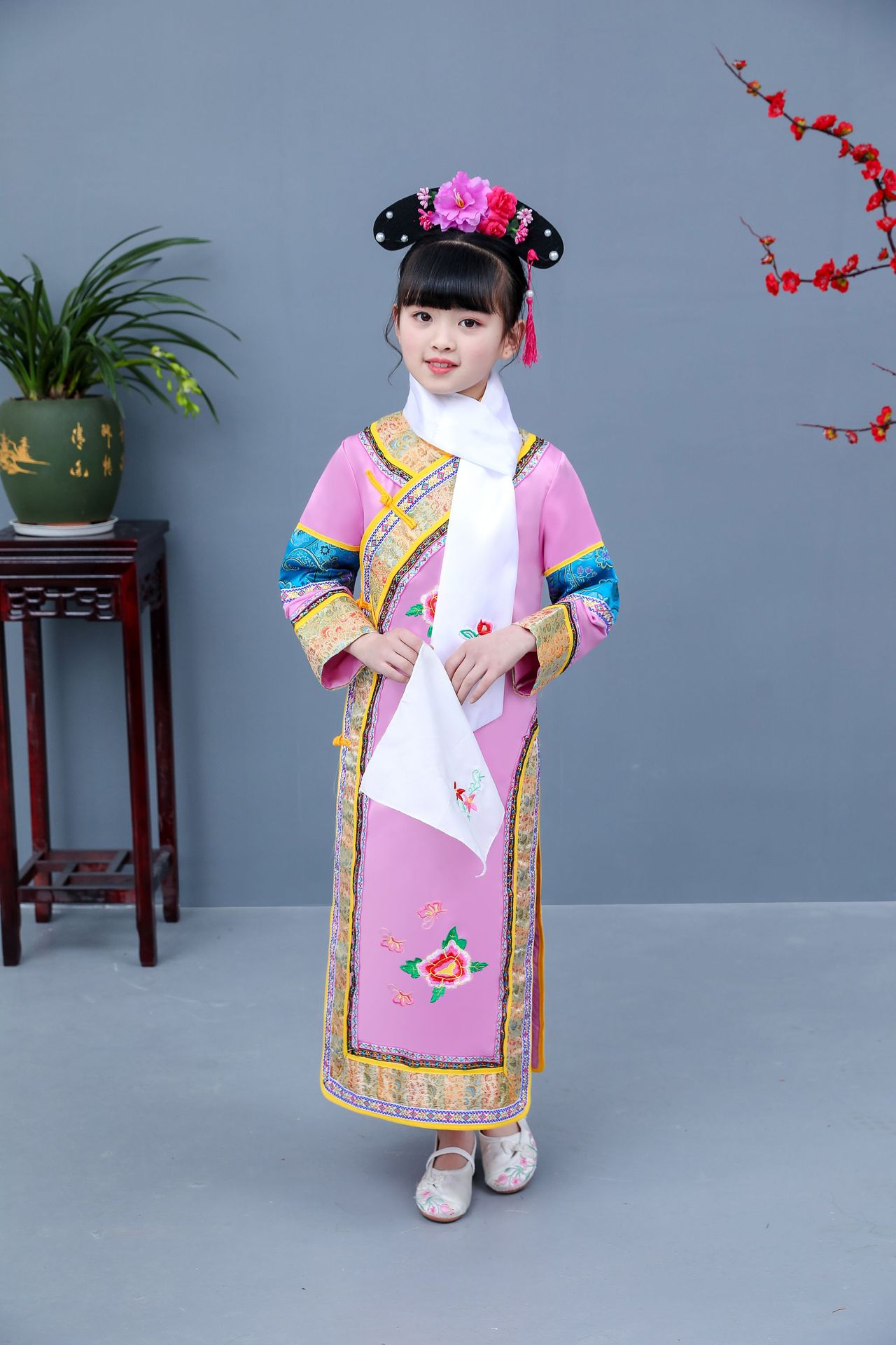 2019新款女童格格服 宫廷公主儿童清朝服装长袍衣服旗服满清服装