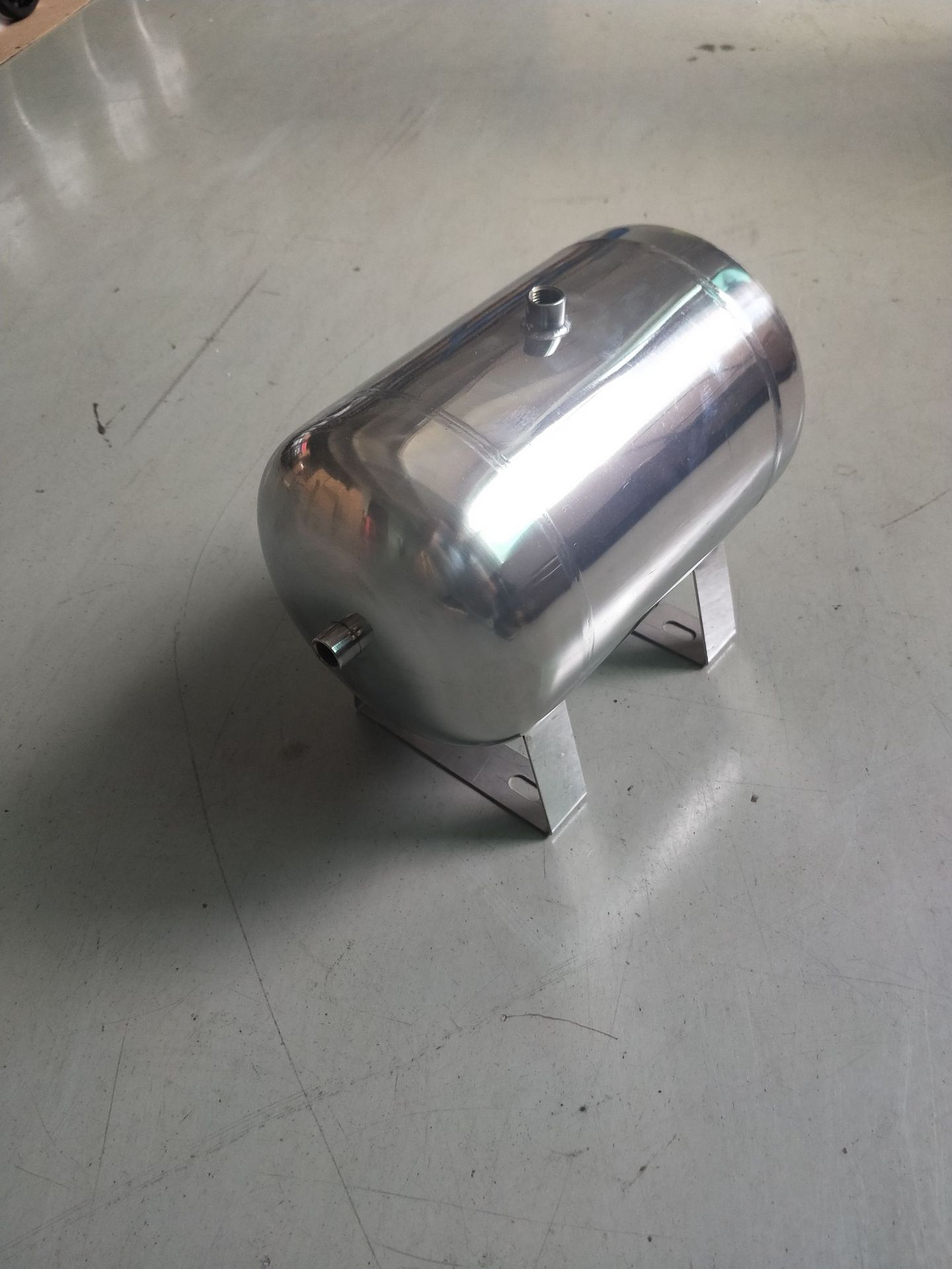 源头厂家304不锈钢储气罐 不锈钢容器 小型压力罐定制储气罐