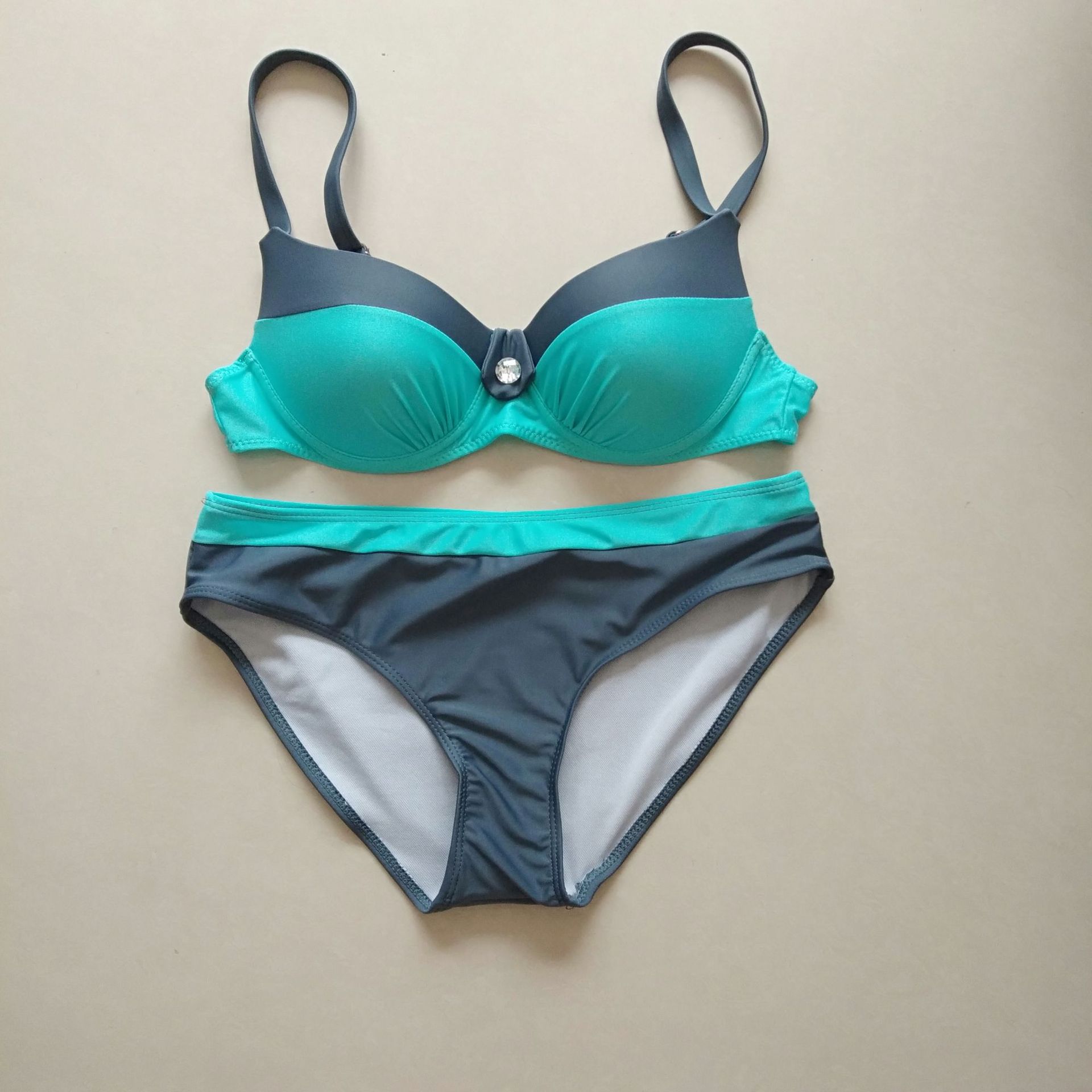 欧美新款大码大胸硬包比基尼泳衣 性感聚拢多色女士分体泳装bikin