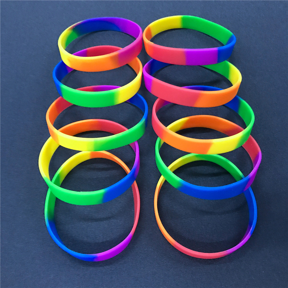 宇华厂销售制定多色分段彩虹色硅胶手环适用聚会聚餐音乐达人时尚