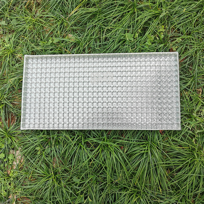 pvc一级原料免揭透明秧盘9寸平盘机插育秧盘插秧机专用毯式秧盘