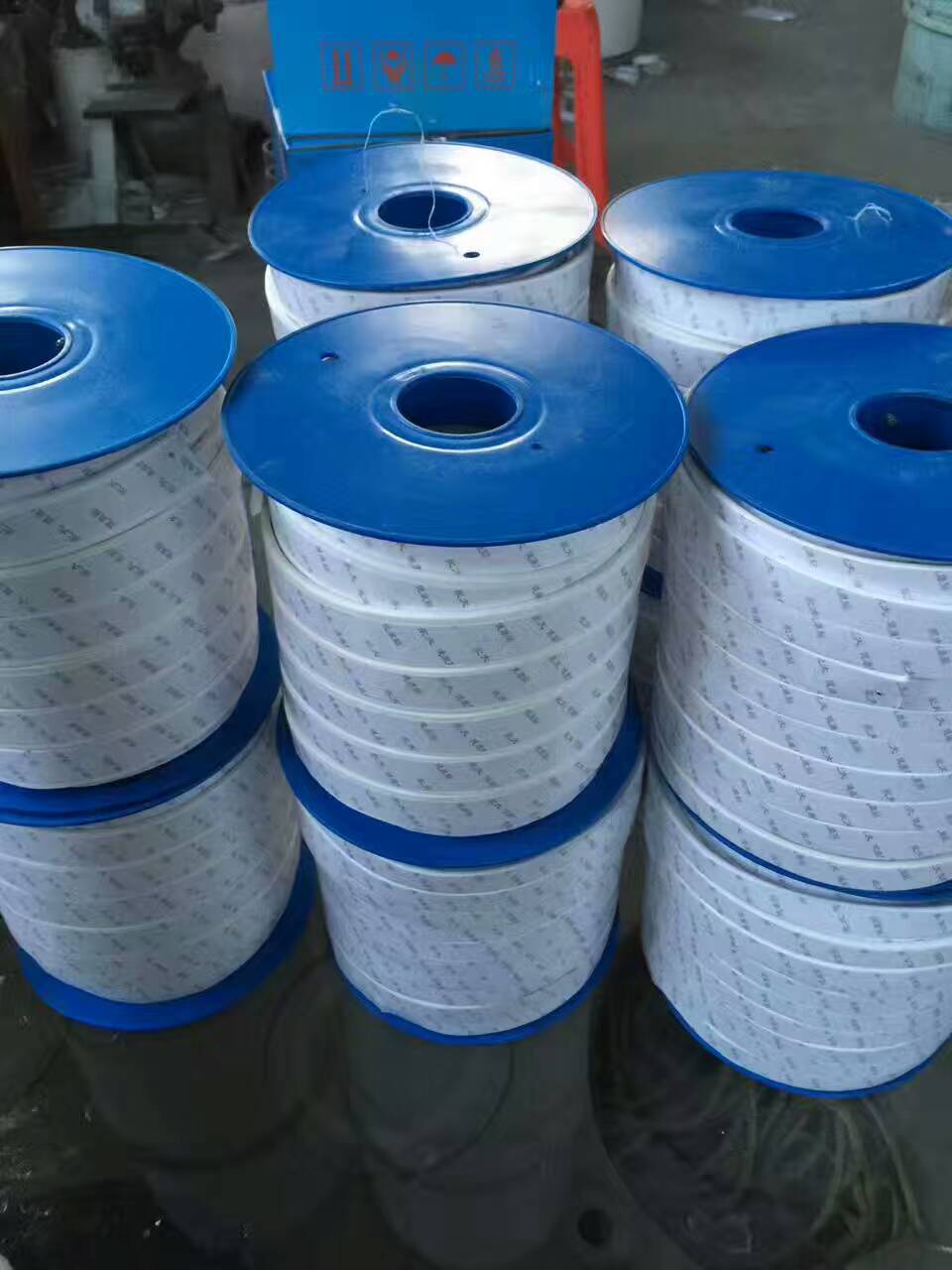 厂家批发四氟弹性带聚四氟乙烯密封条膨体四氟软带四氟密封条