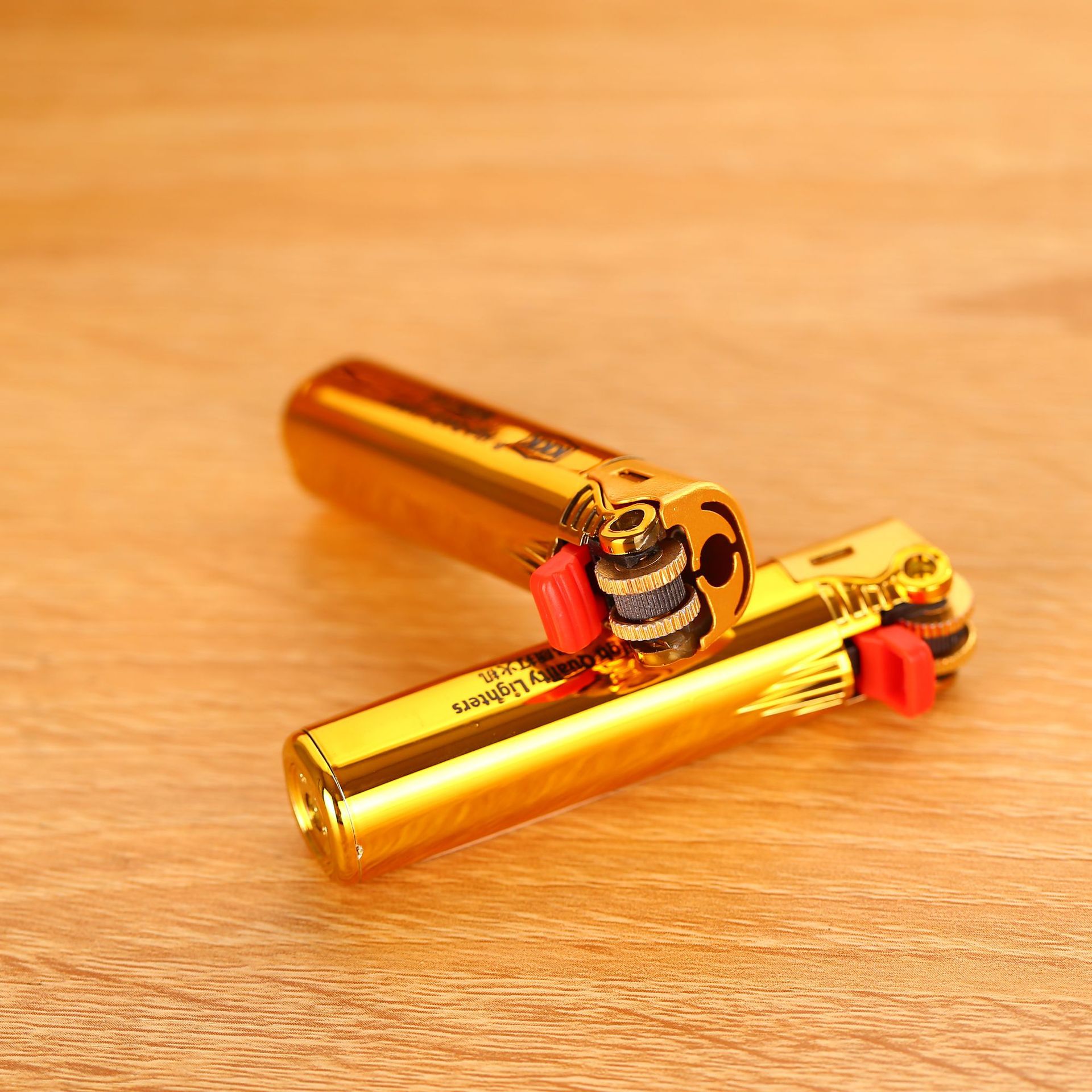 新款kkk017精品镀膜一次性砂轮打火机 短款精致打火机批发零售