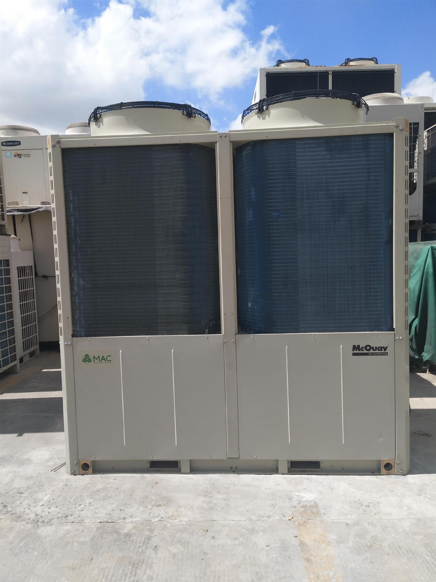 超值价出售二手麦克维尔风冷模块50匹中央空调