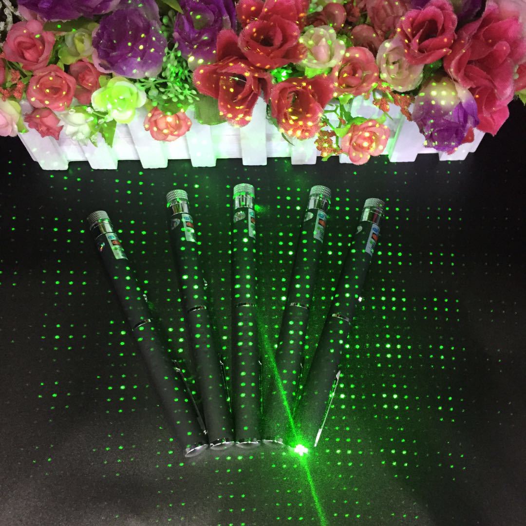 驰怡强光爆闪频闪信号灯绿光满天星激光笔 镭射激光灯强光手电