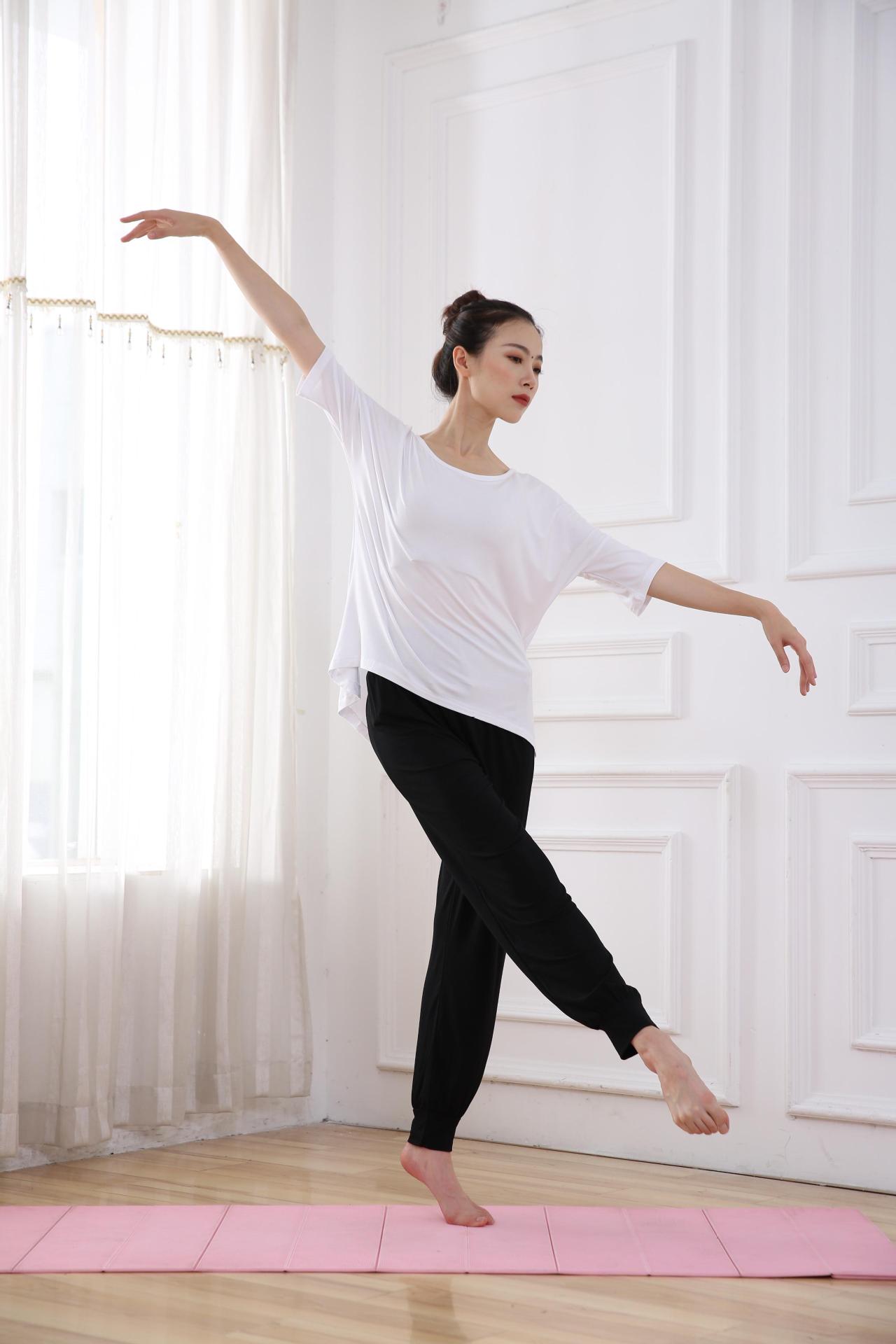 秋冬宽松现代舞舞蹈练功服女莫代尔跳舞形体衣服瑜伽休闲运动上衣