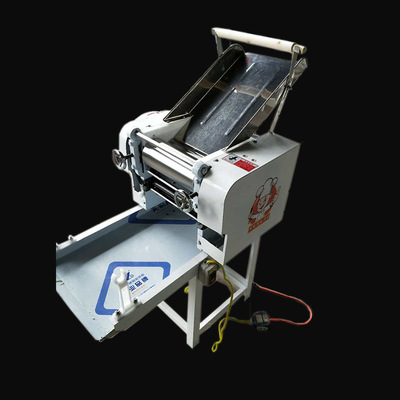 厂家供应小型面条机压面机 单组面条机 商用湿面条机果蔬压面机