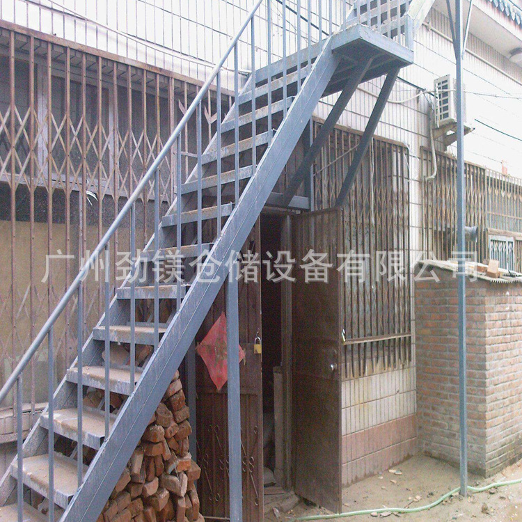 户外钢结构楼梯制作设计室内钢构楼梯定做钢结构消防楼梯搭建