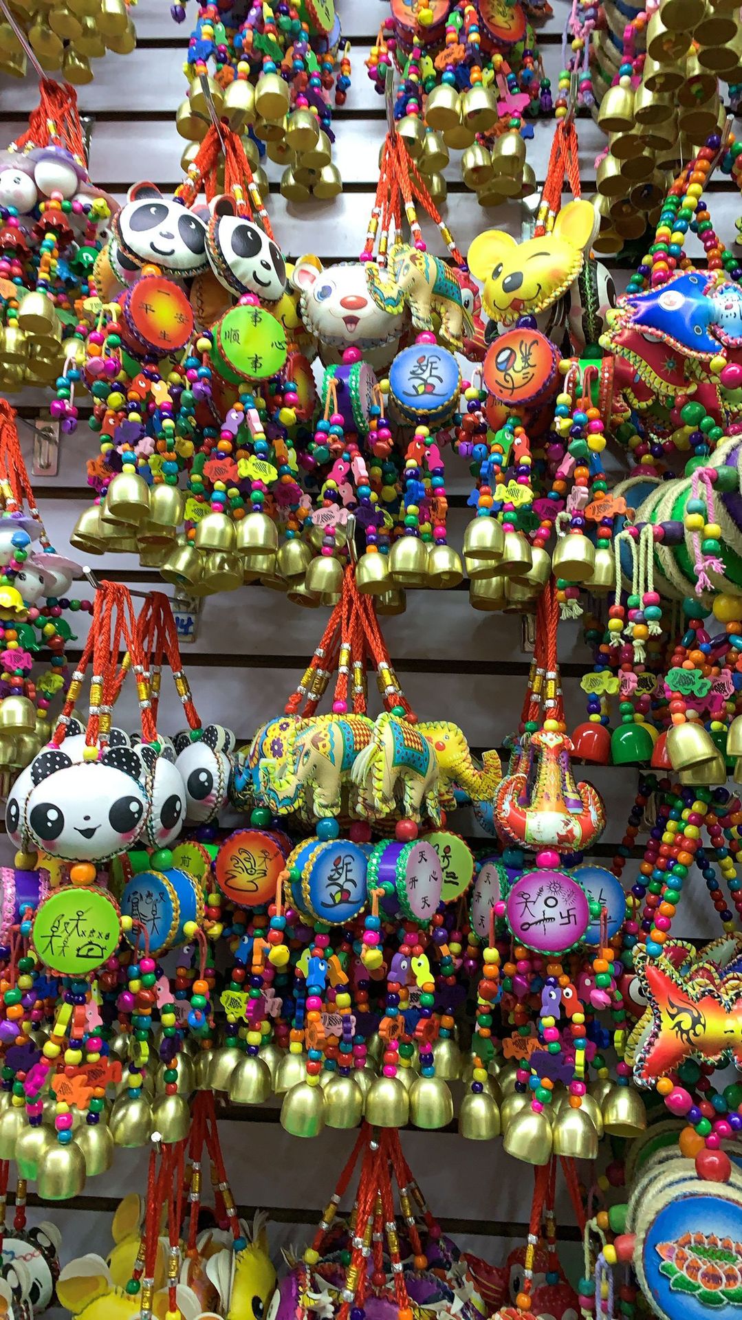 民族特色工艺品纪念品云南东巴风铃挂件 皮卡通闪光小鼓三铃