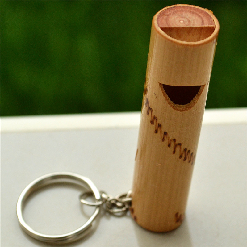 泰国竹哨子旅游工艺品救生哨口哨户外用哨道具民间工艺品创意玩具