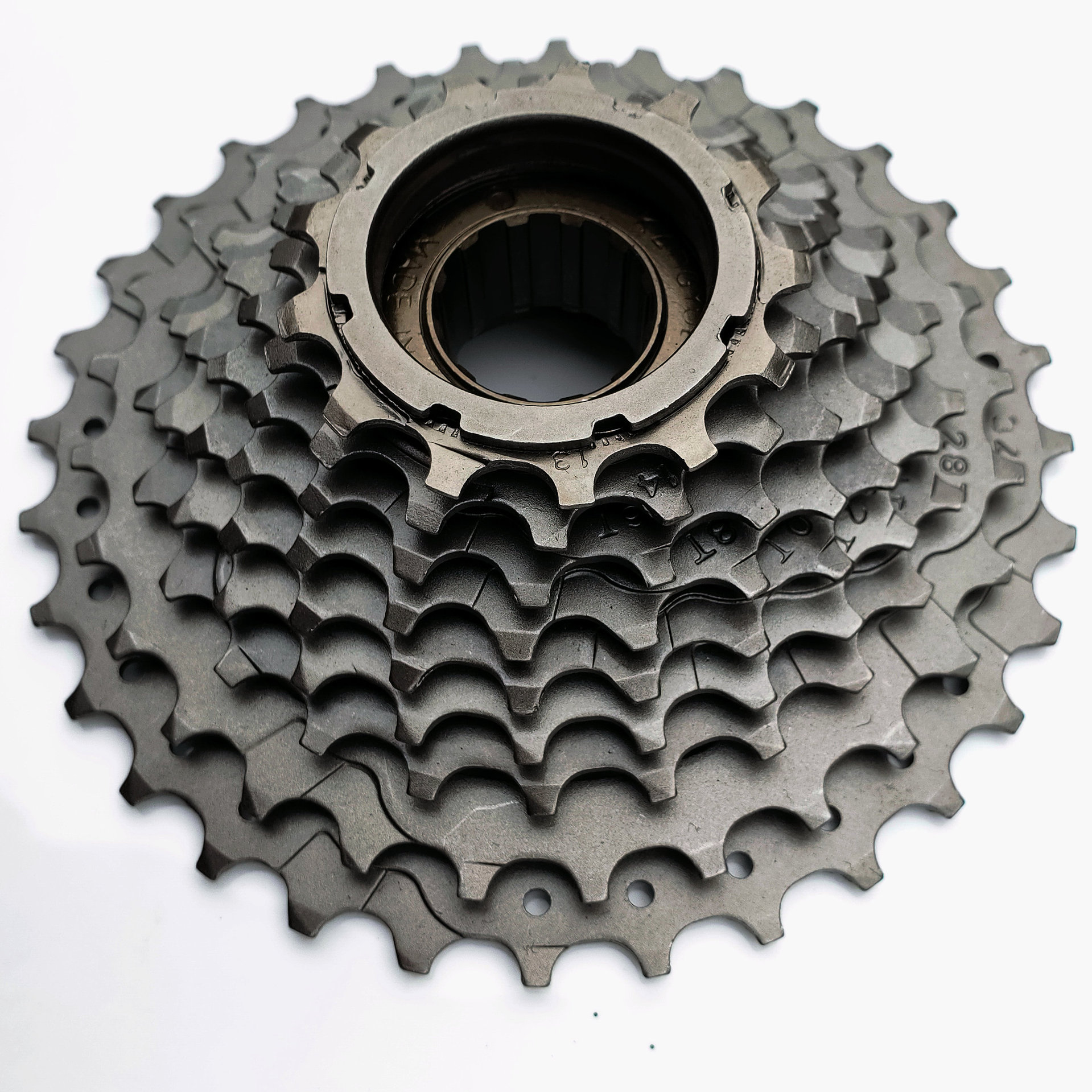 山地车旋式9速飞轮/自行车碳色27速飞轮/定位9级飞/旋式27速飞轮