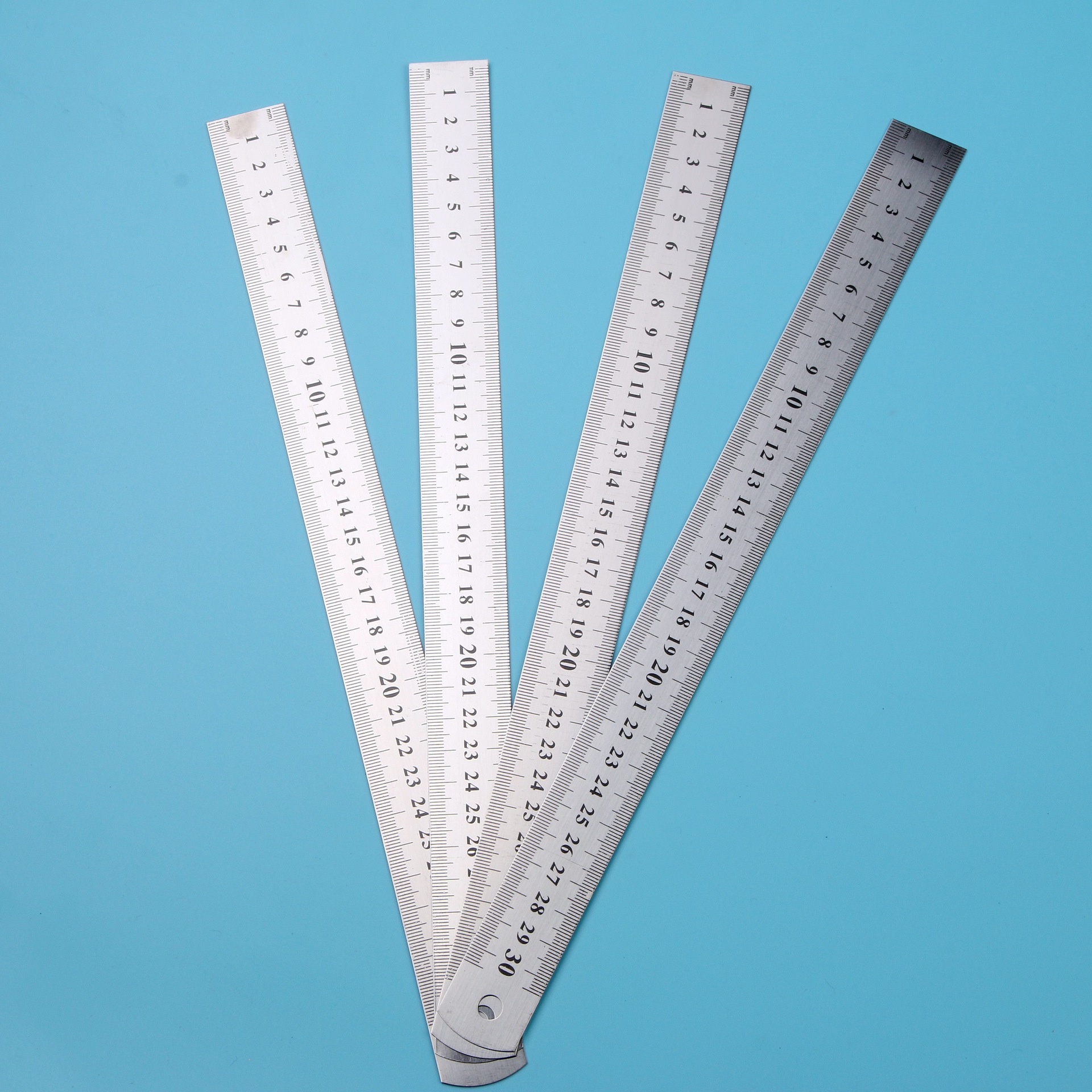 源头厂货批发 30cm公分钢直尺子不锈钢直尺子办公文具金属尺子