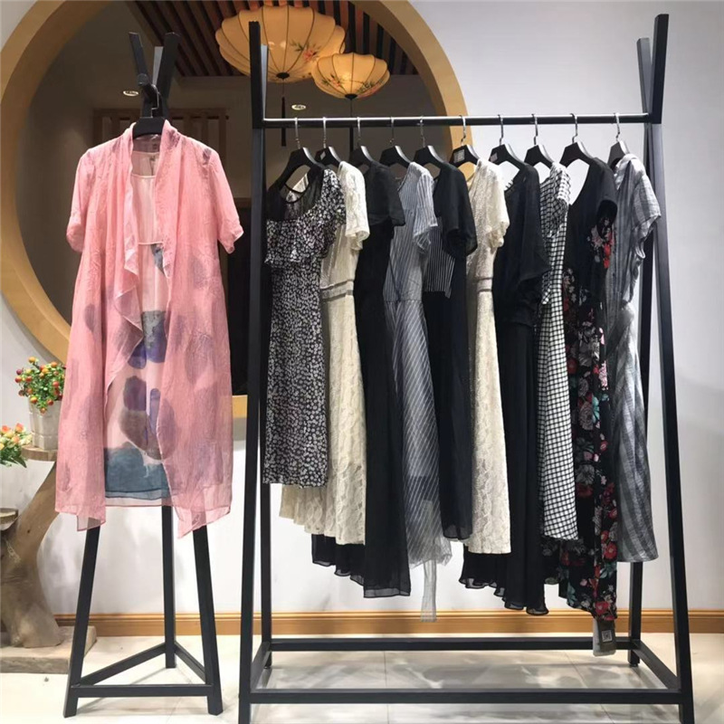 歌瑞莎夏 2020夏季女装时尚v领系带气质唐朱迪雪纺印花连衣裙尾货