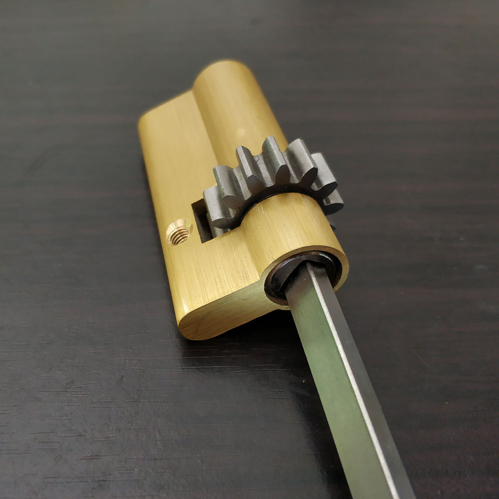 【厂家供应】月牙电控锁锁芯 实心全铜锁芯 偏芯防盗门锁芯