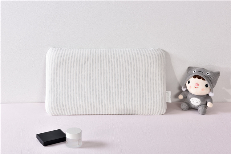 儿童清水棉枕睡眠枕头护颈枕芯即回弹软枕幼儿中枕低枕含枕套四色