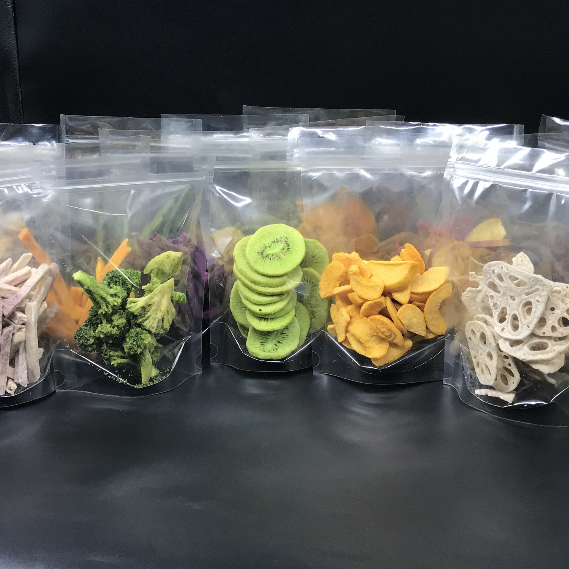水果果蔬脆片水果干蔬菜干样品 低温烘焙果蔬片 散装厂家直供