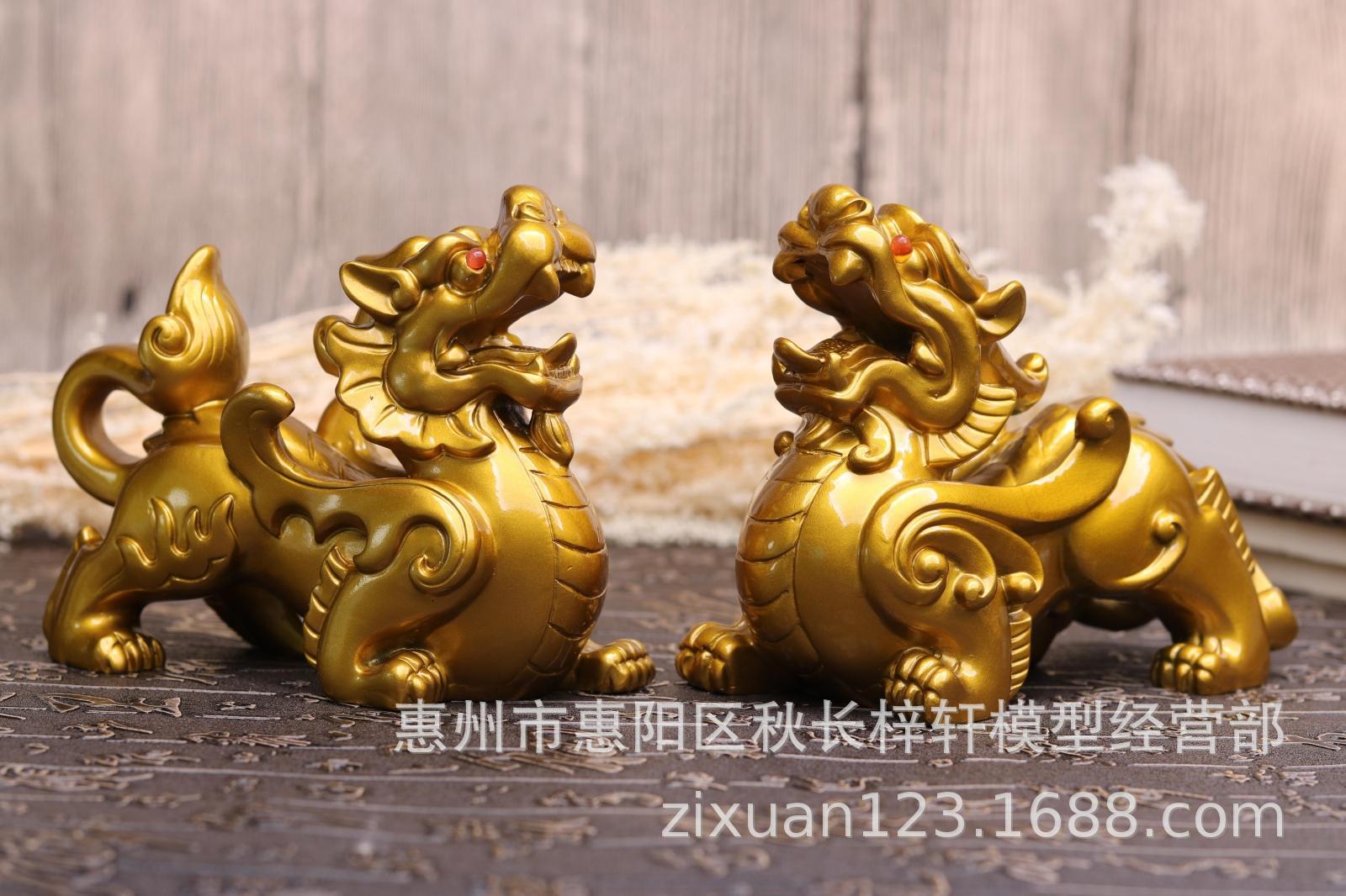 金色貔貅摆件绿玉麒麟貔恘客厅金色办公室桌酒柜装饰品批发