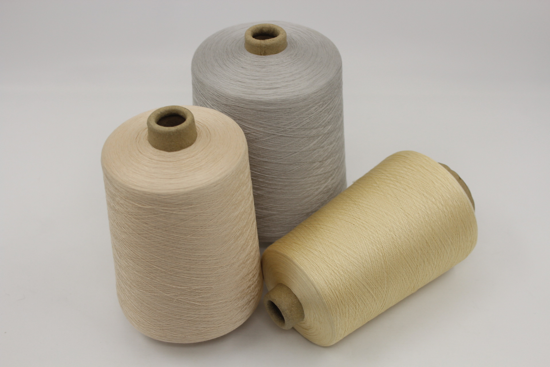 供应绢丝,丝绵,绢丝纱,绢纺混纺纱