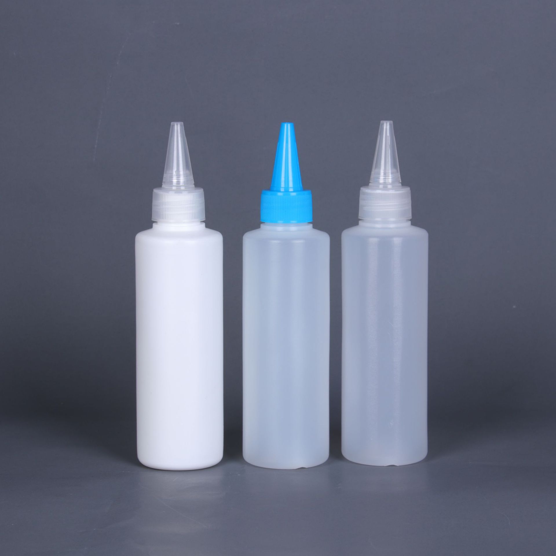 厂家直销200ml塑料瓶子吹塑pe瓶啫喱溶液尖嘴瓶小可爱喷壶 耐酸碱