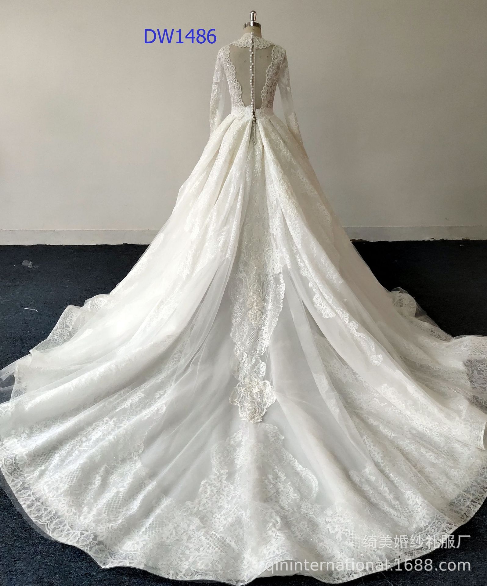 穆斯林米白色长袖深蕾丝v领a字裙新娘结婚婚纱礼服