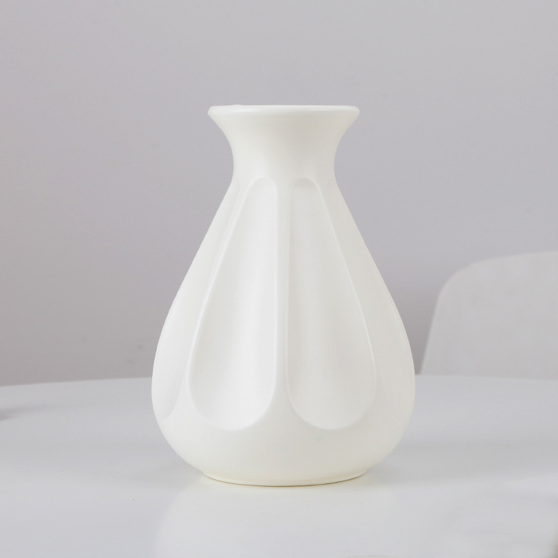 Nordic Color Drop-Resistant Plastic Vase Origami Diamond Vase Flower Arrangement Home Vase Universal Decoration 0755-4