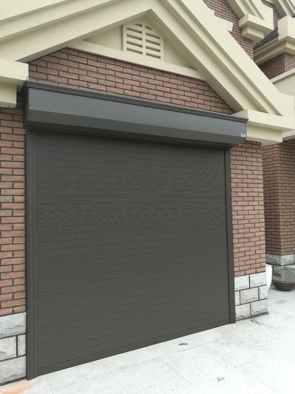 厂家供应车库快速卷帘门 铝合金卷帘门 电动卷帘门