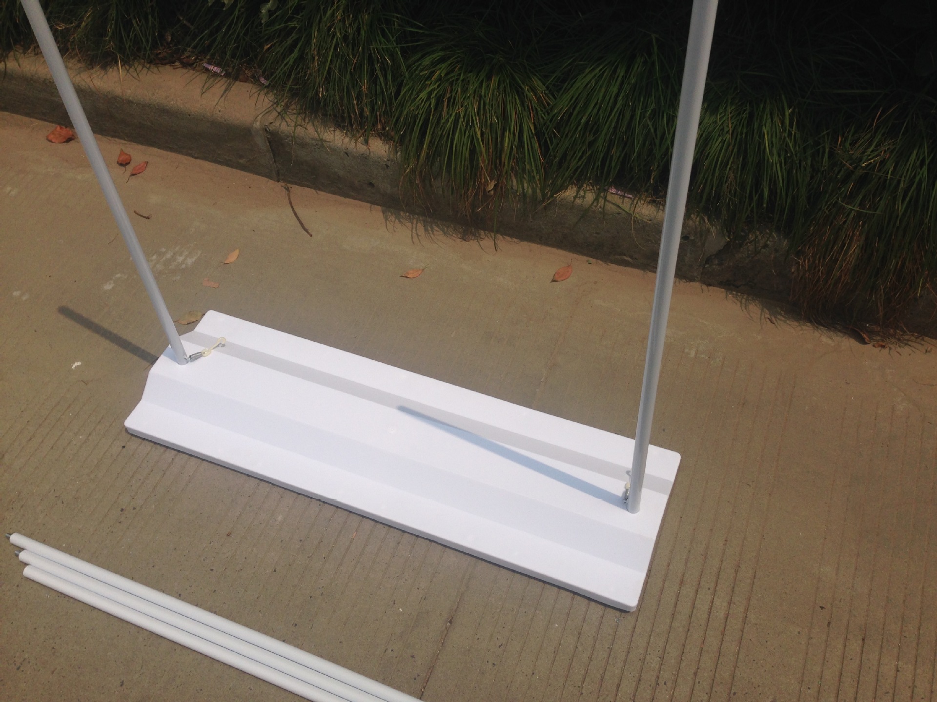 厂家直销加重门型展架聚酯底座注塑门型展架塑料底座门型架现货