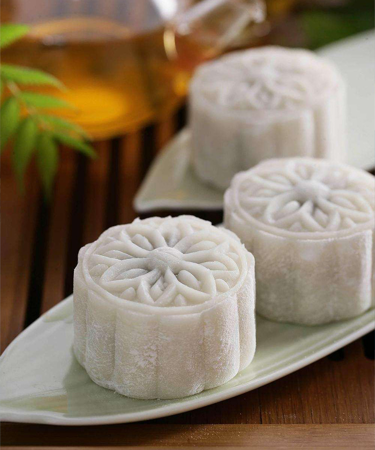 水晶月饼冰皮月饼奶黄流芯月饼茶月饼巧克力月饼厂家直销样品专拍