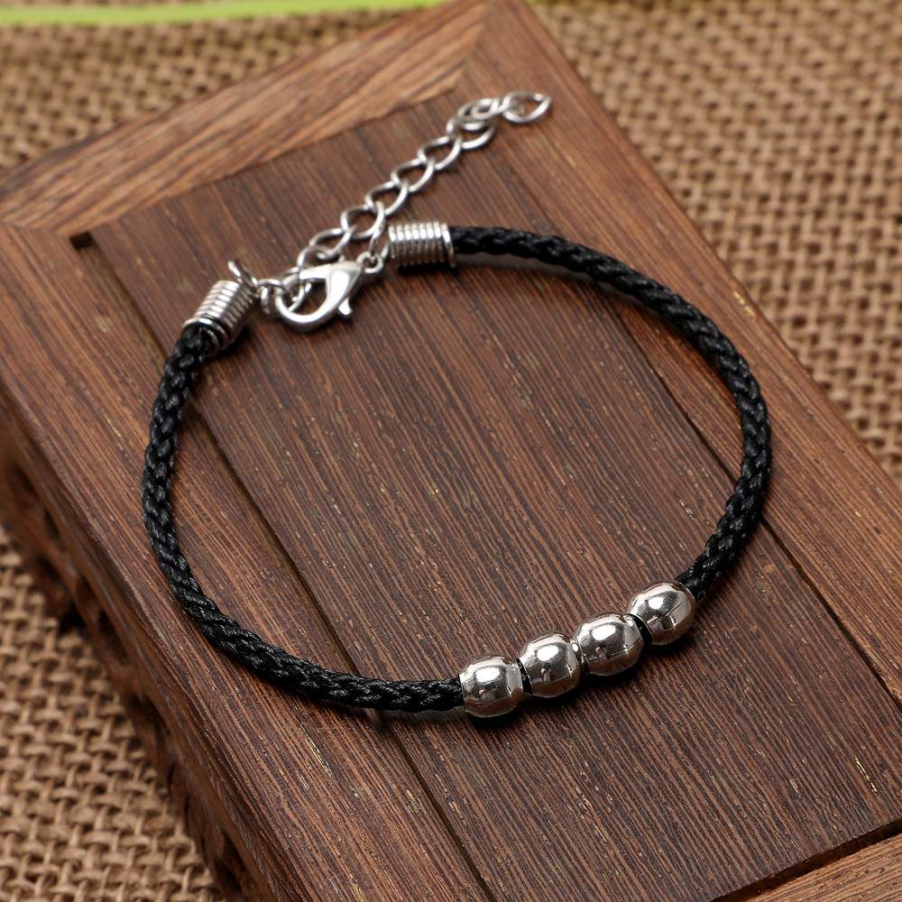 产地货源创意款四珠龙虾扣红绳手链 本命年编织红绳情侣手链批发