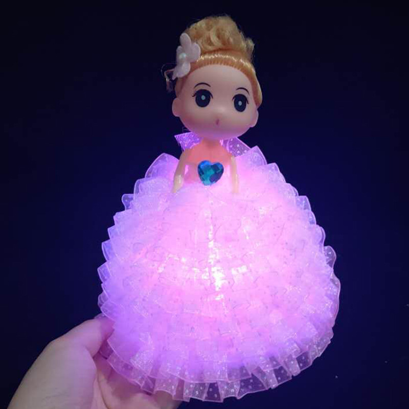 新款发光迷糊娃娃七彩娃娃led灯闪光娃娃地摊发光玩具新热卖爆款