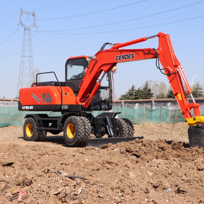 90轮式挖掘机 挖土方 挖沟用挖掘机 四驱行走 进口液压系统