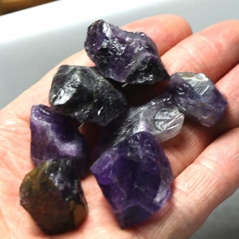 100克约20~30毫米天然紫水晶单晶体原石 深紫晶原矿标本