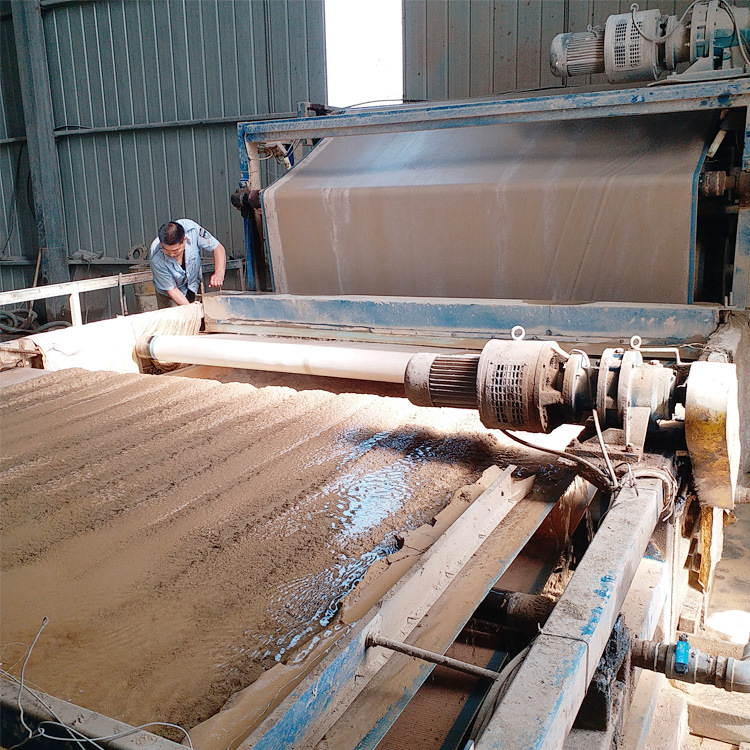 污水处理设备生产厂家万川环保 污泥压滤 高效履带式压滤机