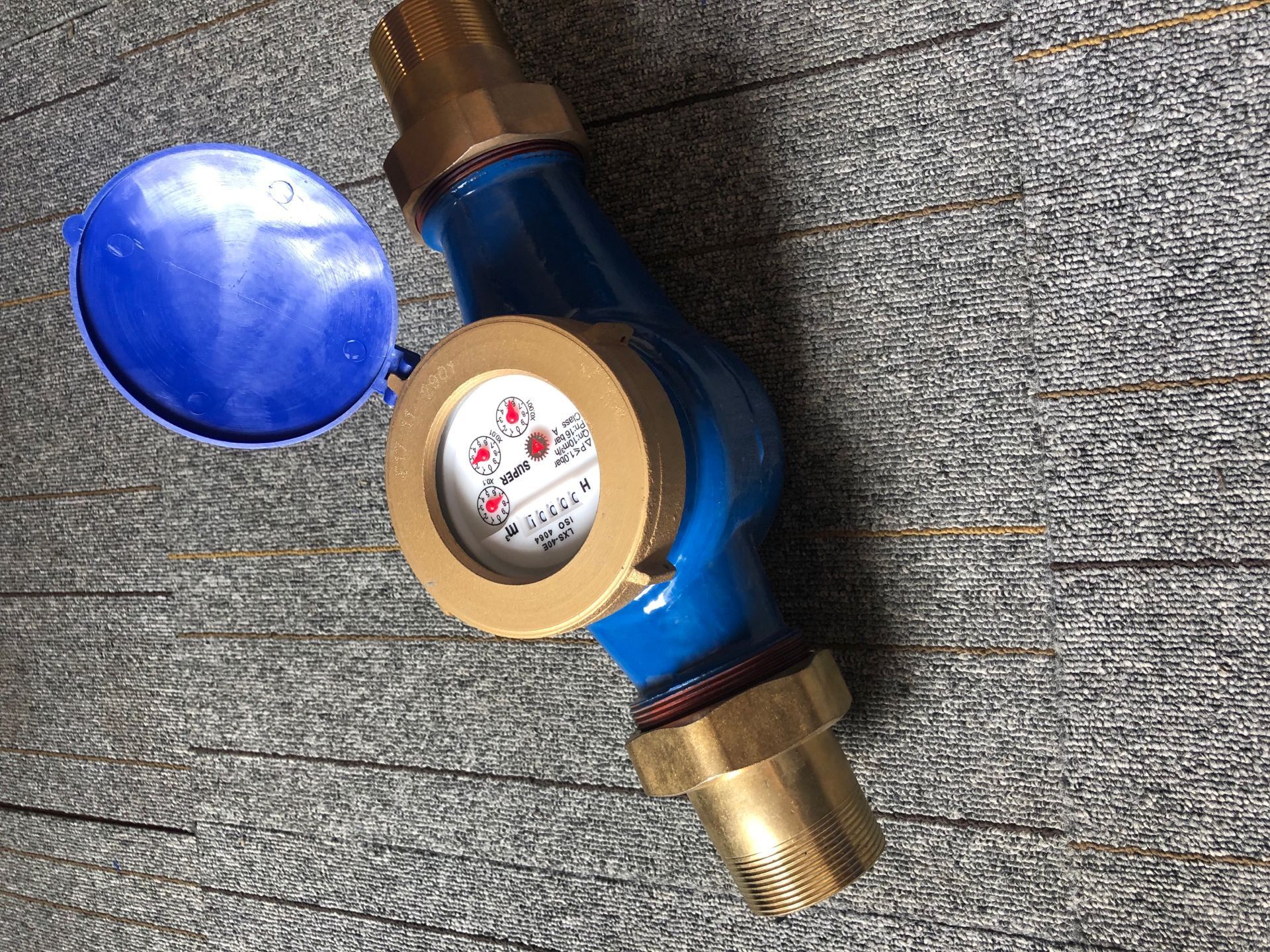 50mm丝口水表 铁罩铁接头 湿式机芯 厂家直销