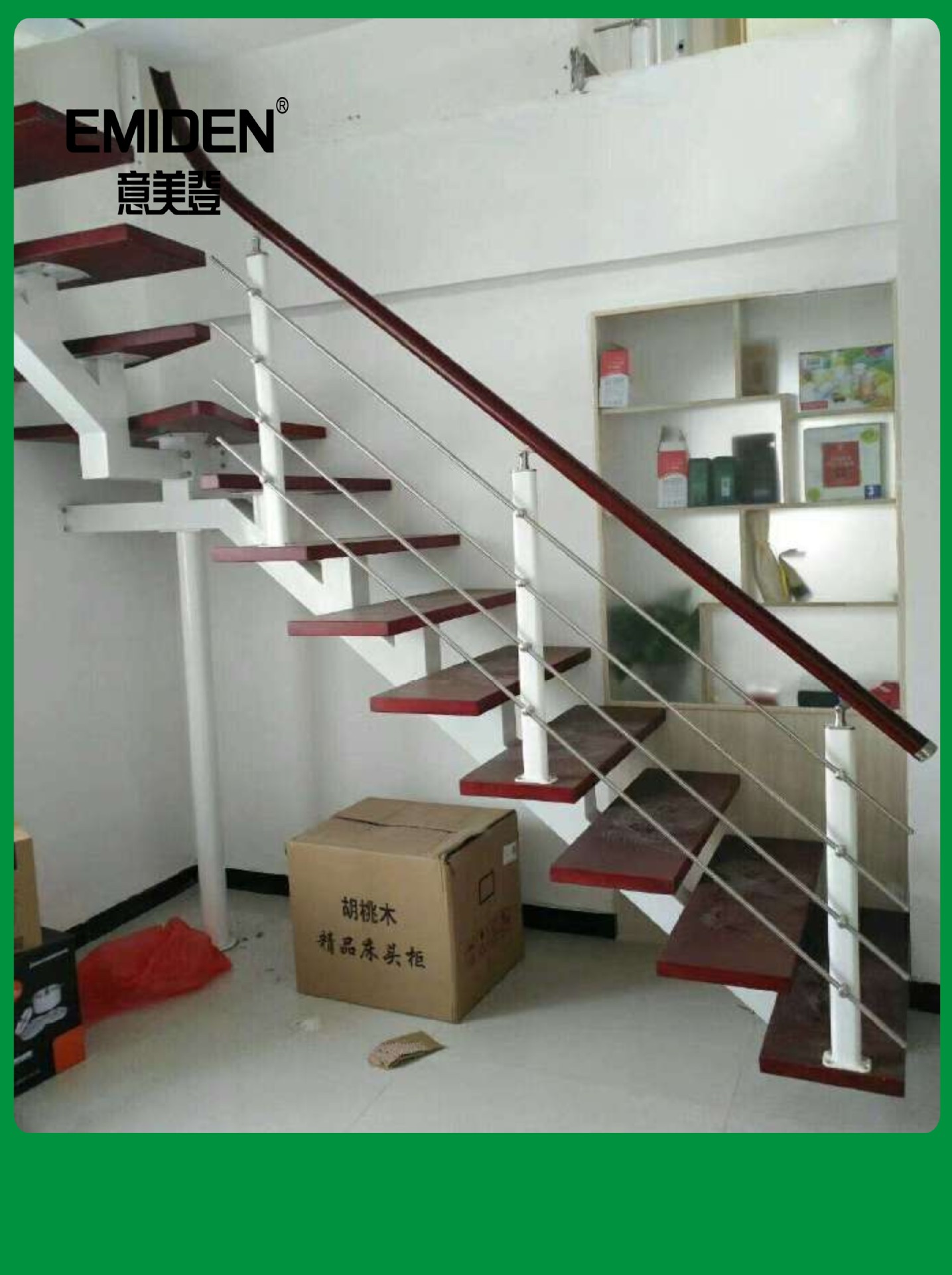 深圳意美登供应方管直梁梯碳钢龙骨梯