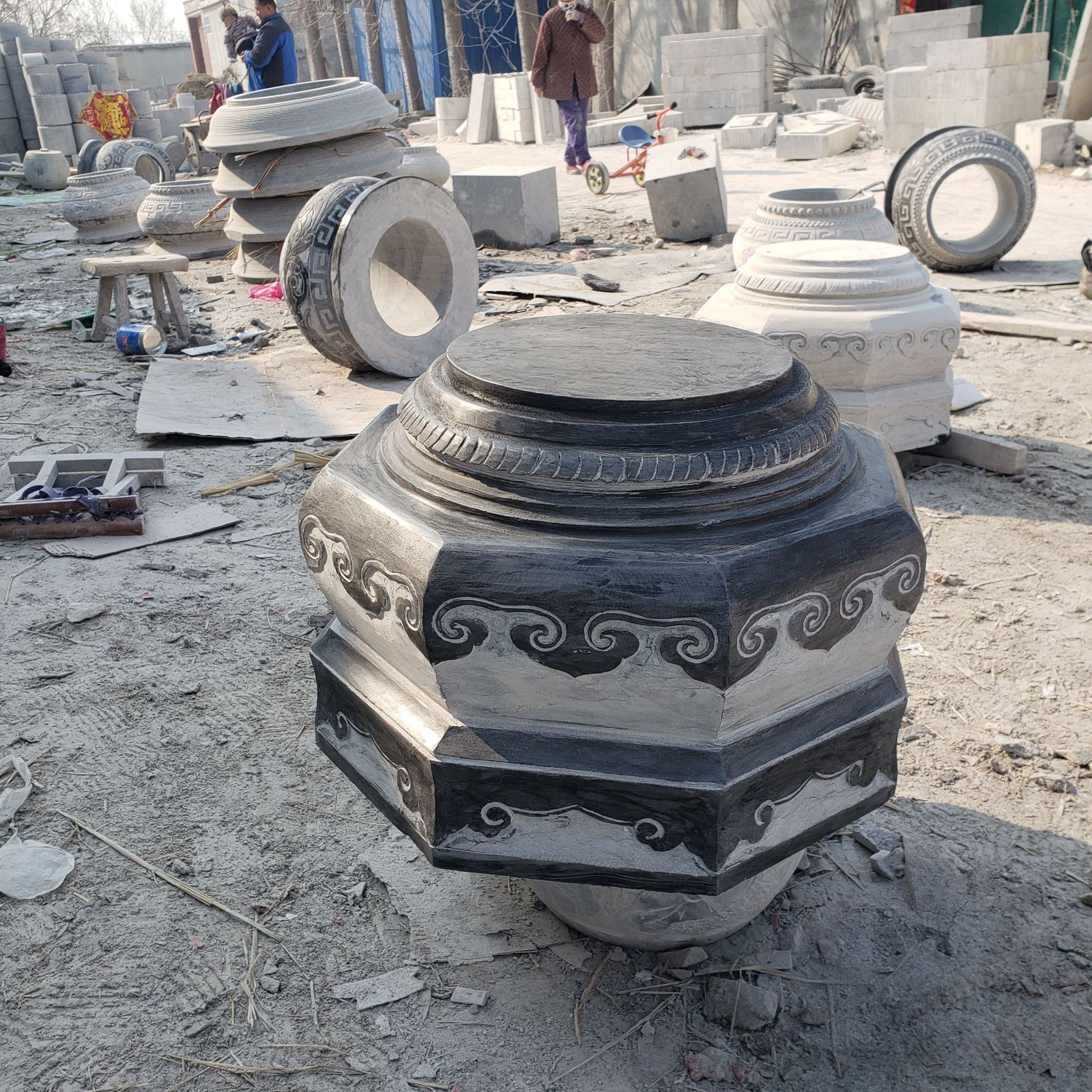 厂家供应石柱墩青石仿古做旧石雕柱墩 寺庙古建筑园林顶石