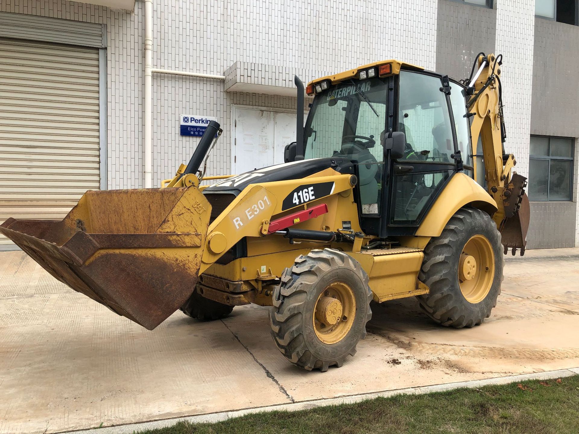 caterpillar卡特彼勒416e两头忙挖掘装载机出售