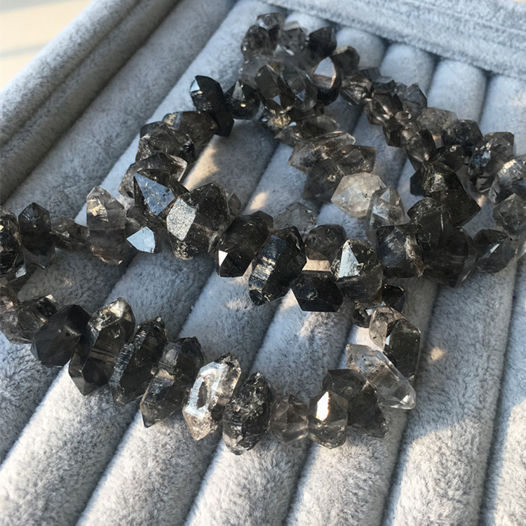 新货天然 闪灵钻双尖黑云母原石颗粒 手链