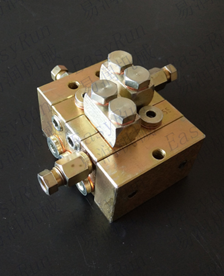 冲床黄油分配器一进2出分配器泵砼泵车摊铺机易润机械油脂分配阀