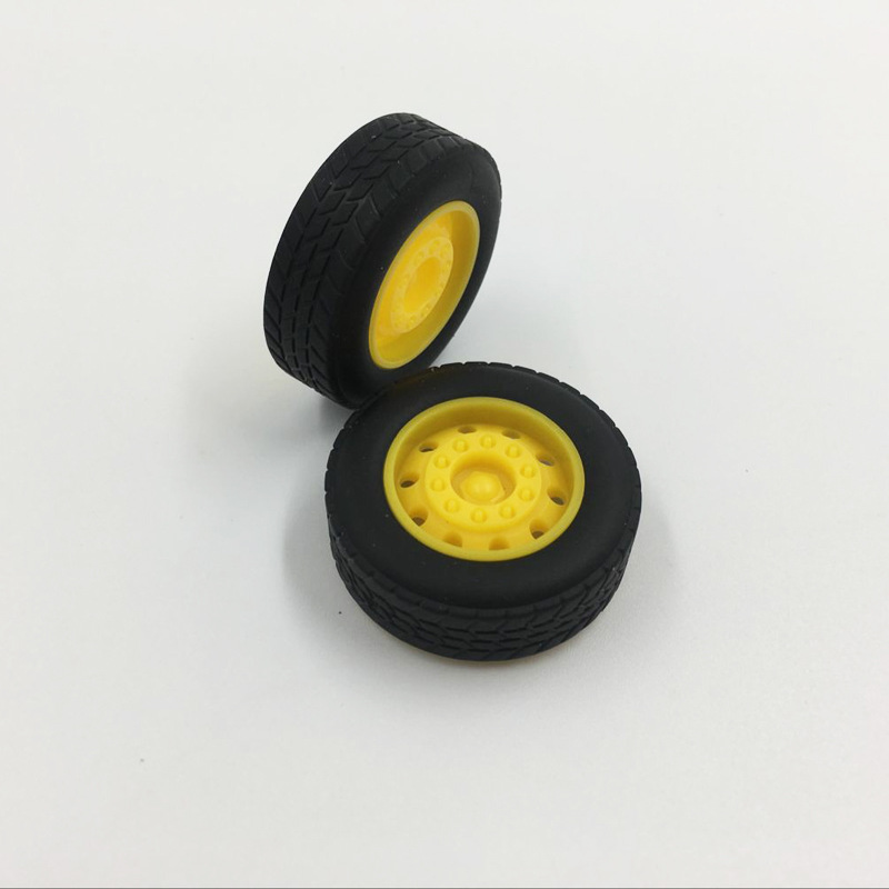 玩具汽车彩色包胶轮塑胶轮胎小汽车橡胶轮环保塑料玩具车轮子