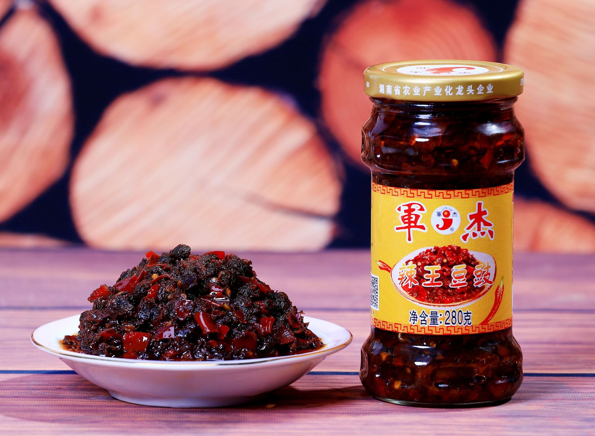 湖南特产军杰辣王豆豉280g风味豆豉拌饭酱下饭菜香辣酱厂家直供