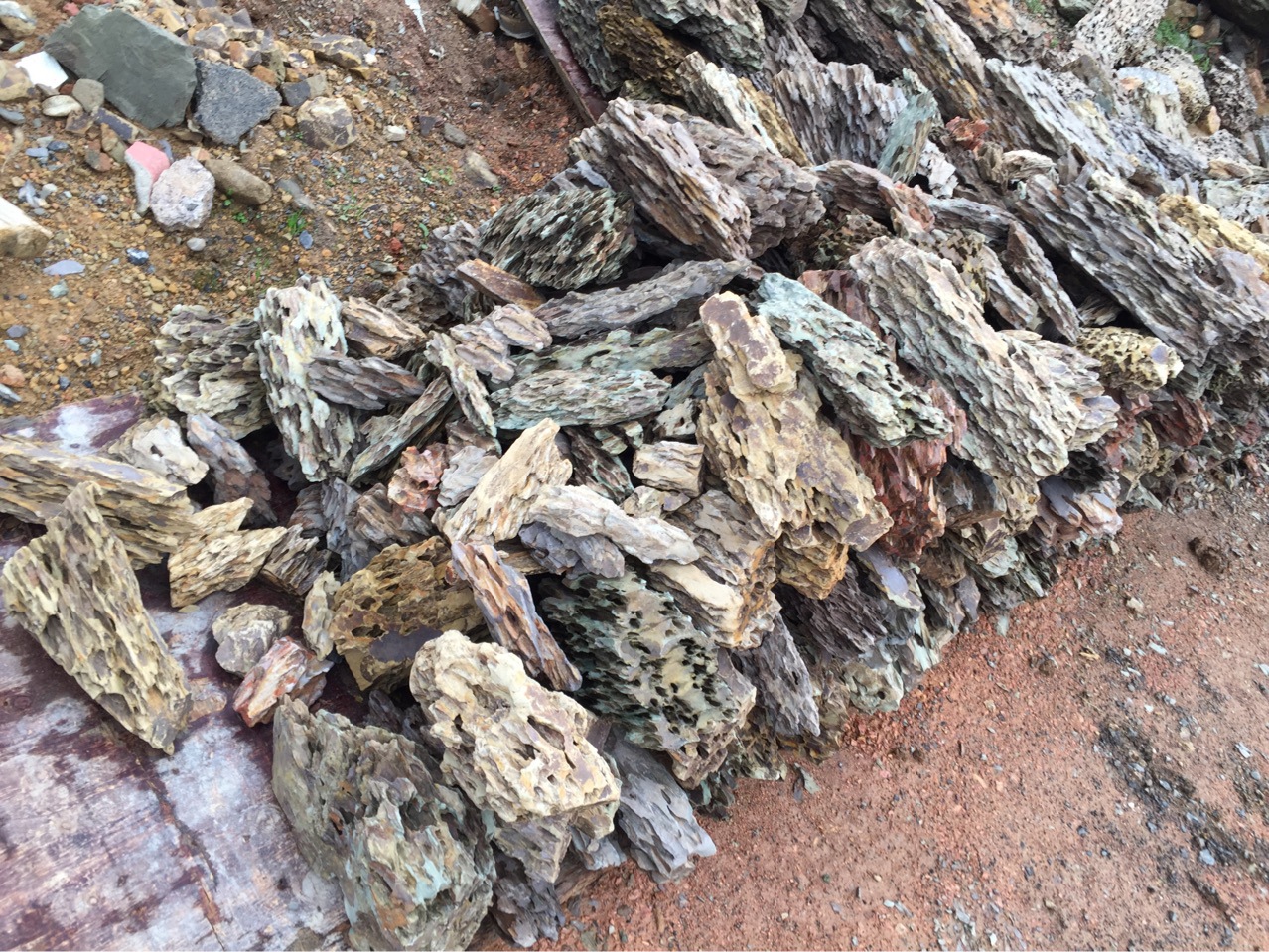 水族松皮石精品