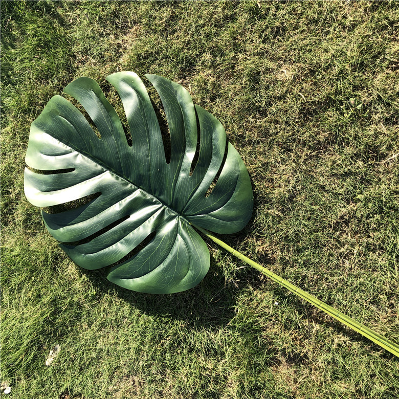 仿真龟背叶绿叶单支假叶子塑料叶龟背叶秋色叶子婚庆装饰绿叶跨境