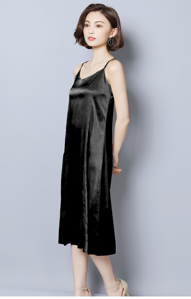 仿真丝缎面连衣裙中长款2022春夏吊带裙大码修身内搭打底裙