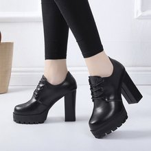 模特时装秀超轻厚底时装短靴2021秋季新款欧美夜店性感高跟女靴