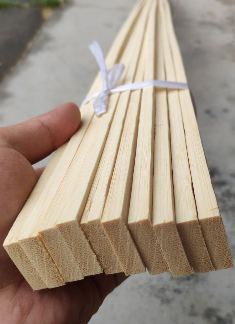 厂家直销定制楠竹毛竹竹条竹片拉丝原色碳化光滑竹片竹条装饰竹板