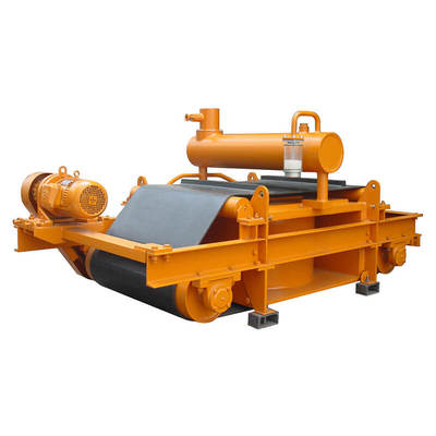 电磁油冷除铁机强磁钕铁硼悬挂除铁器 造纸煤炭除铁自缷式除铁器