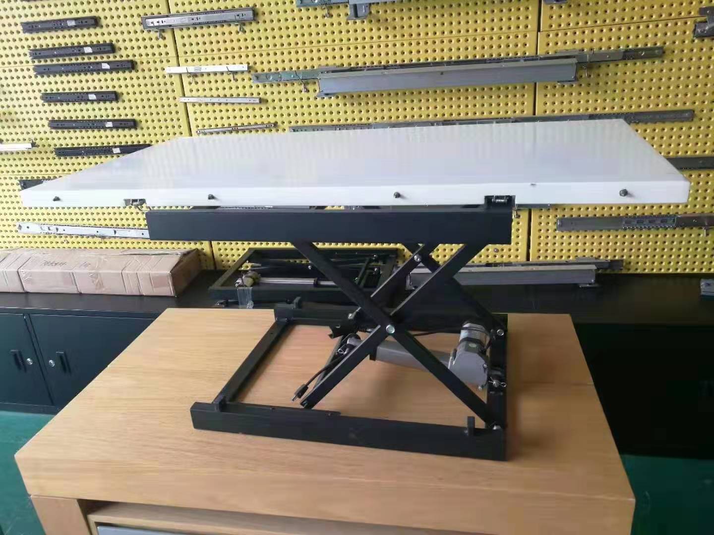 多功能升降茶几饭桌升降传动电机电动推杆电机茶几电动推杆电机