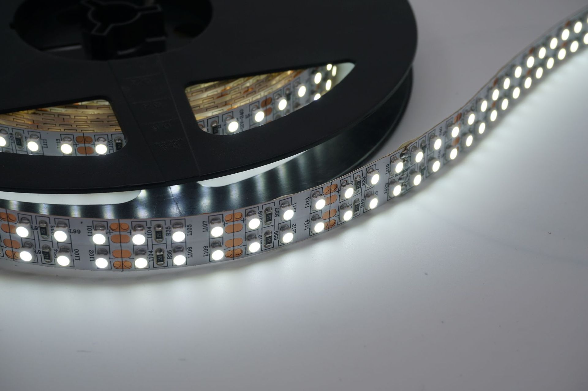 欧司朗 2835白光双排120灯/米led灯带家装广告装饰led高端软灯条