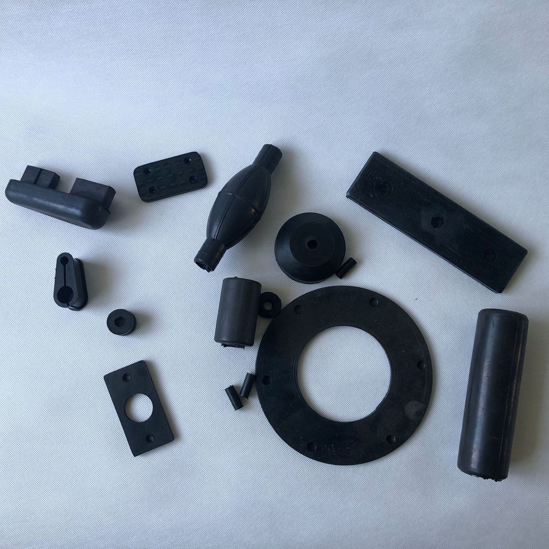 江西省南昌市橡胶非标件定制三元乙 丁腈橡胶 硅胶 产品